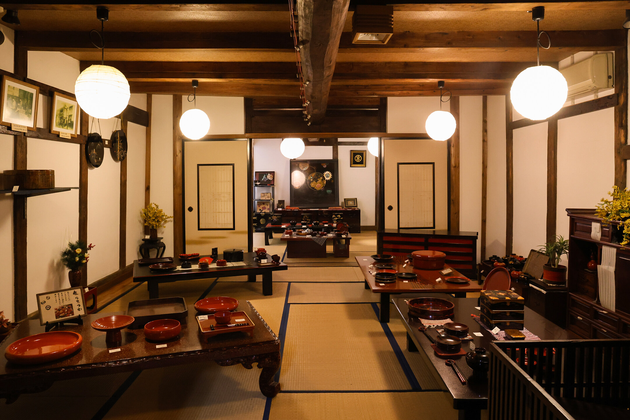 蔵の街・喜多方で桜とご当地ラーメンを楽しむ春の旅